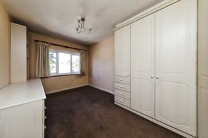 BEDROOM- click for photo gallery